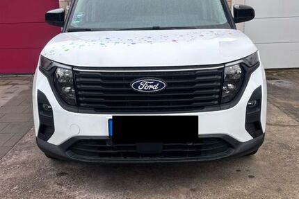 Ford Tourneo Courier 2.500 km 25.000 &euro; Pulheim 50259