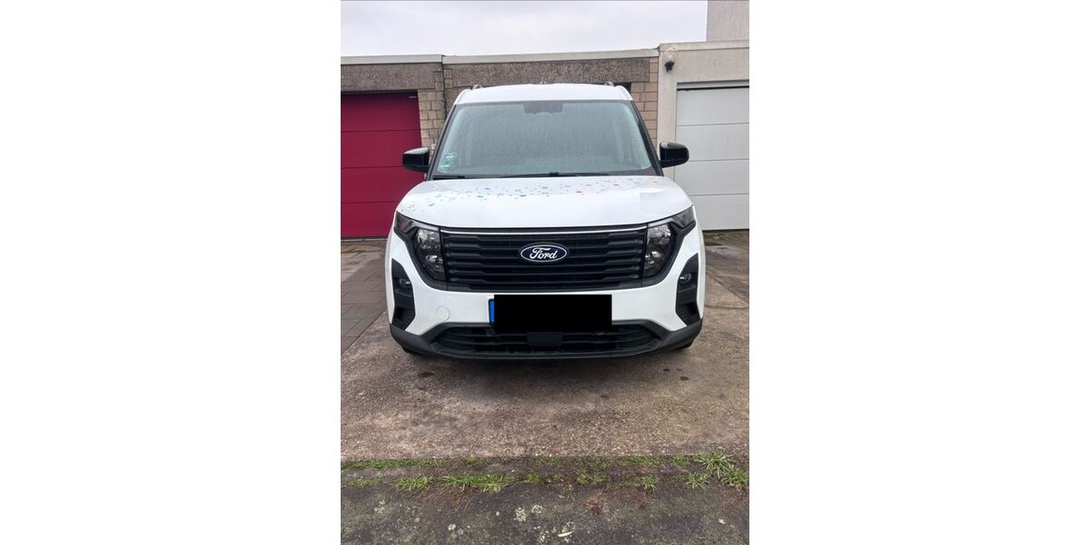 Ford Tourneo Courier 2.500 km 25.000 &euro; Pulheim 50259