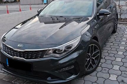 Kia Optima 102.000 km 13.300 &euro; Wuppertal 42277