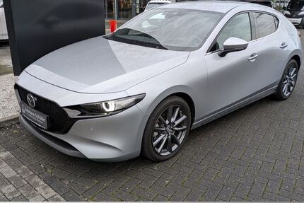 Mazda 3 26.591 km 21.885 € Leverkusen 51373