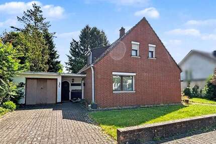 Haus Düsseldorf Stadtbezirk 5 - 5 Zimmer, 140 m&sup2;, 199.999&euro; | Angebot:26881444