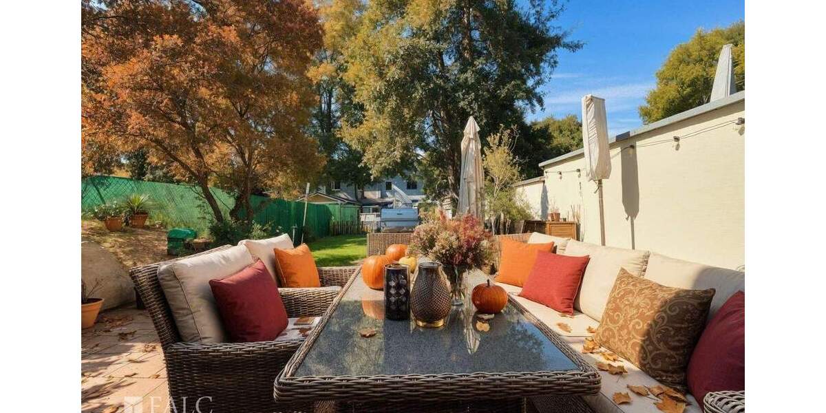 Reihenmittelhaus Köln Neuehrenfeld - 4 Zimmer, 95 m&sup2;, 829.000&euro; | Angebot:24036464