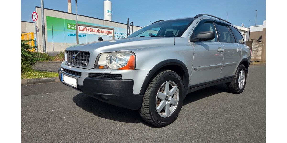Volvo XC90 360.000 km 5.500 &euro; Düsseldorf 40470