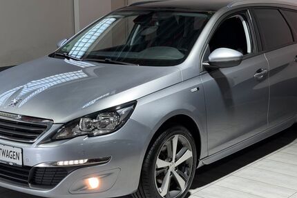 Peugeot 308 65.456 km 10.470 &euro; Köln 50739