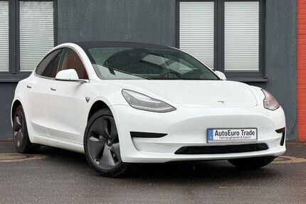 Tesla Model 3 121.632 km 19.100 &euro; Neuss 41472