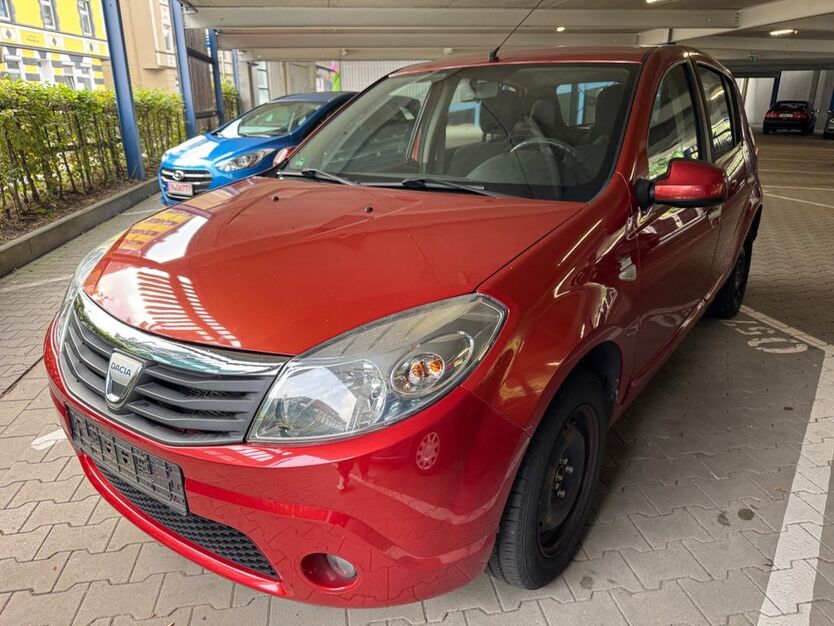 Dacia Sandero 141.000 km 1.350 € Ennepetal 58256