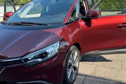 Renault Scenic 65.100 km 10.490 &euro; Erkrath 40699