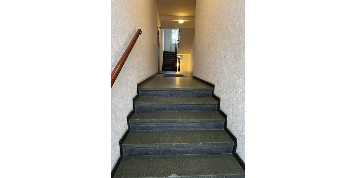 Etagenwohnung Düsseldorf Golzheim - 2 Zimmer, 50 m&sup2;, 1.110&euro; | Angebot:24820738