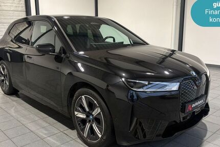 BMW iX 27.868 km 44.390 &euro; Wuppertal 42287