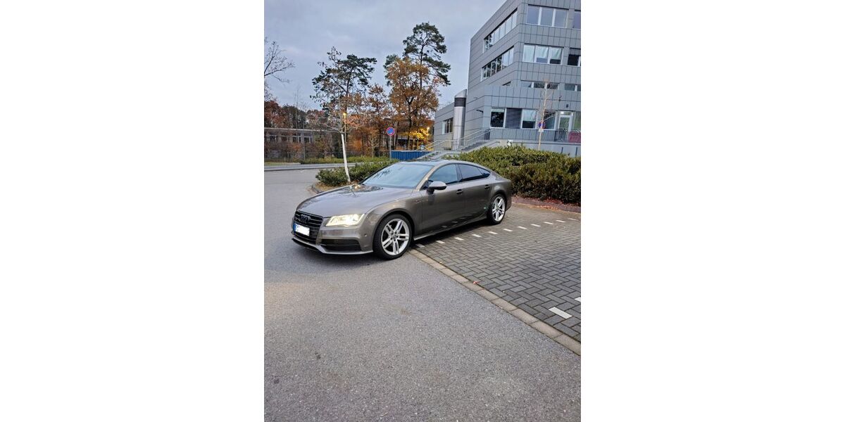 Audi A7 125.000 km 18.900 € Bergisch Gladbach 51427
