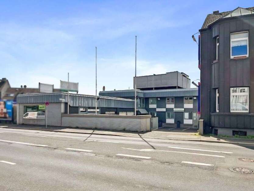 Haus zum Kaufen in Remscheid 725.000 € 292.43 m²