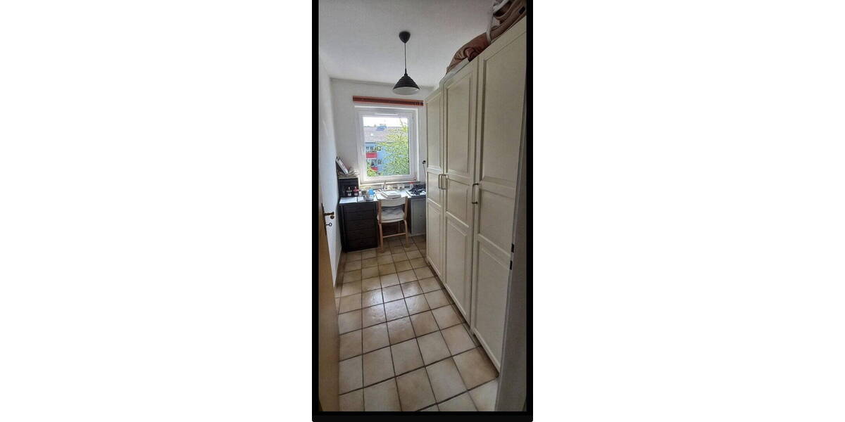 Etagenwohnung Düsseldorf Golzheim - 3 Zimmer, 55 m&sup2;, 1.100&euro; | Angebot:26500139