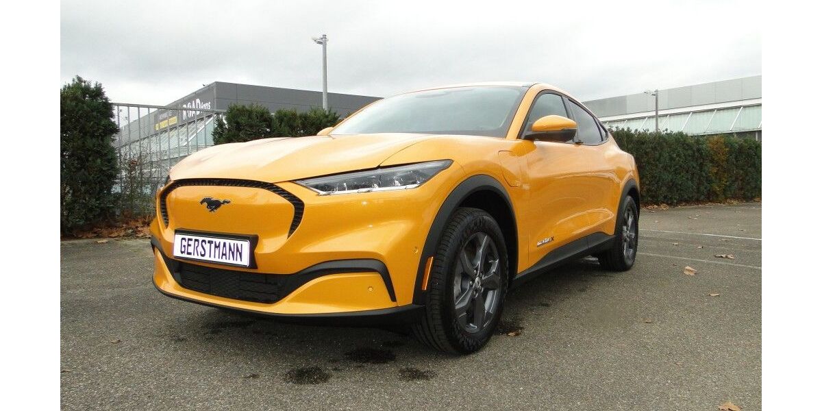 Ford Mustang Mach-E 13.500 km 30.980 &euro; Düsseldorf 40589