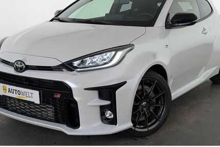 Toyota Yaris 5.250 km 37.960 &euro; Düsseldorf 40599