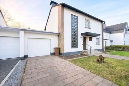 Haus Hilden Kalstert - 8 Zimmer, 172 m&sup2;, 889.000&euro; | Angebot:24279219