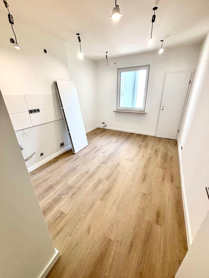 1,5 Zimmer Wohnung mit Küche ab 15.11.2025 zimmer