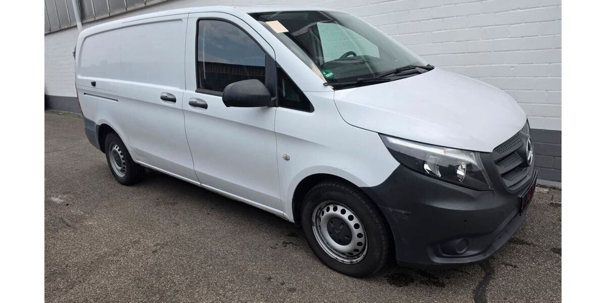 Mercedes-Benz Vito 197.000 km 7.350 &euro; Köln 51149