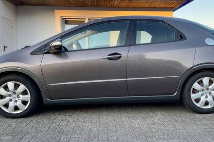 Honda Civic 131.000 km 4.990 &euro; Wipperfürth 51688