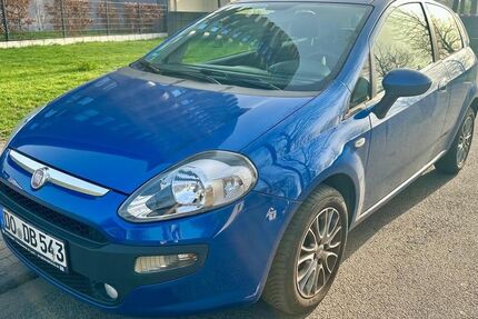 Fiat Punto 56.200 km 4.300 &euro; Köln 51063