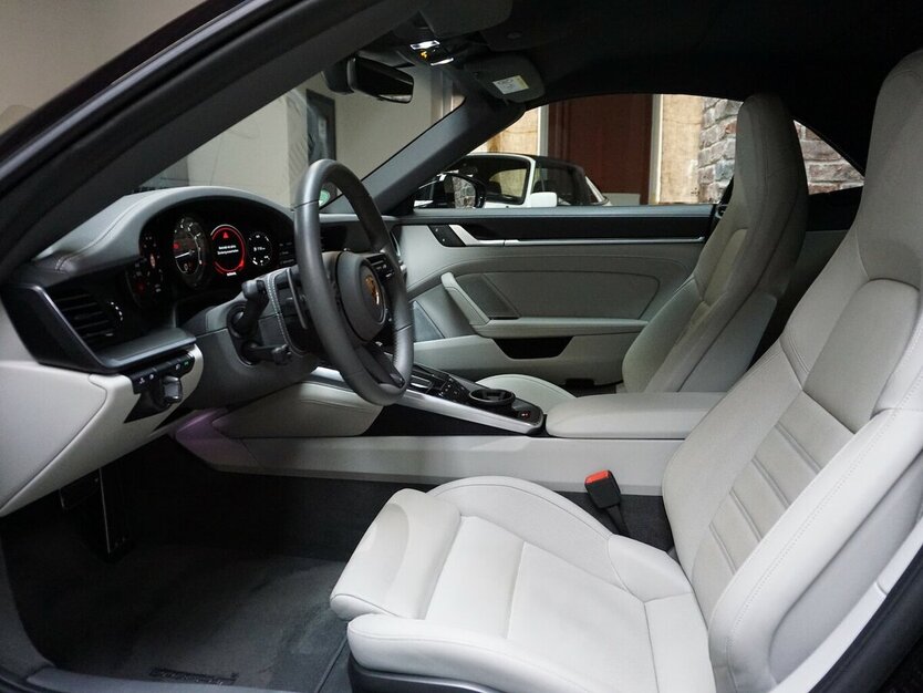 Porsche 911 992 Turbo S Lift Burm Carbon Approved 39.890 km 219.900 € Wuppertal 42327