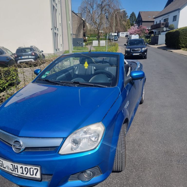 Opel Tigra 200.000 km 3.100 € Burscheid 51399