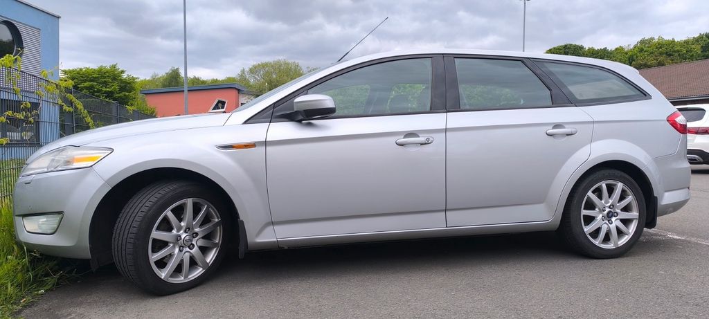 Ford Mondeo 384.000 km 2.000 € Hückeswagen 42499