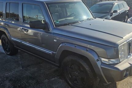 Jeep Commander 349.000 km 5.950 &euro; Neuss 41462
