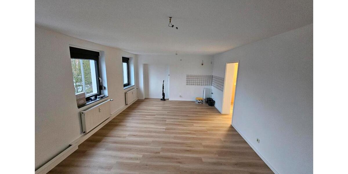 Etagenwohnung Solingen Höhscheid - 2 Zimmer, 51 m&sup2;, 830&euro; | Angebot:26656974