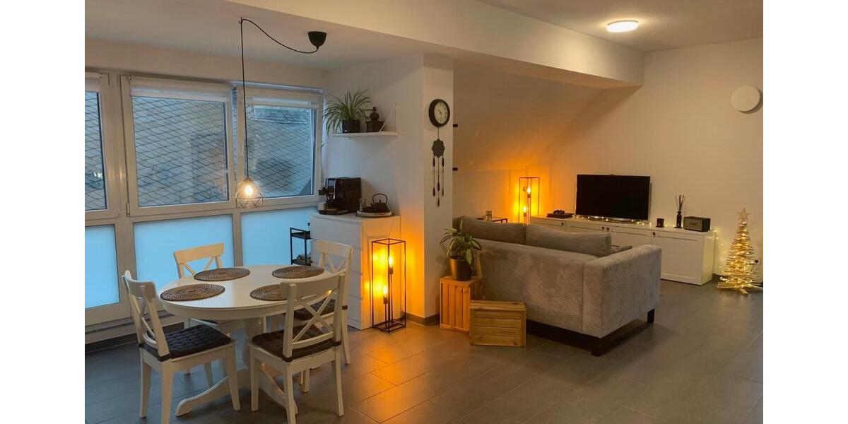 Dachgeschoßwohnung Leverkusen Alkenrath - 2 Zimmer, 51 m&sup2;, 595&euro; | Angebot:24847807