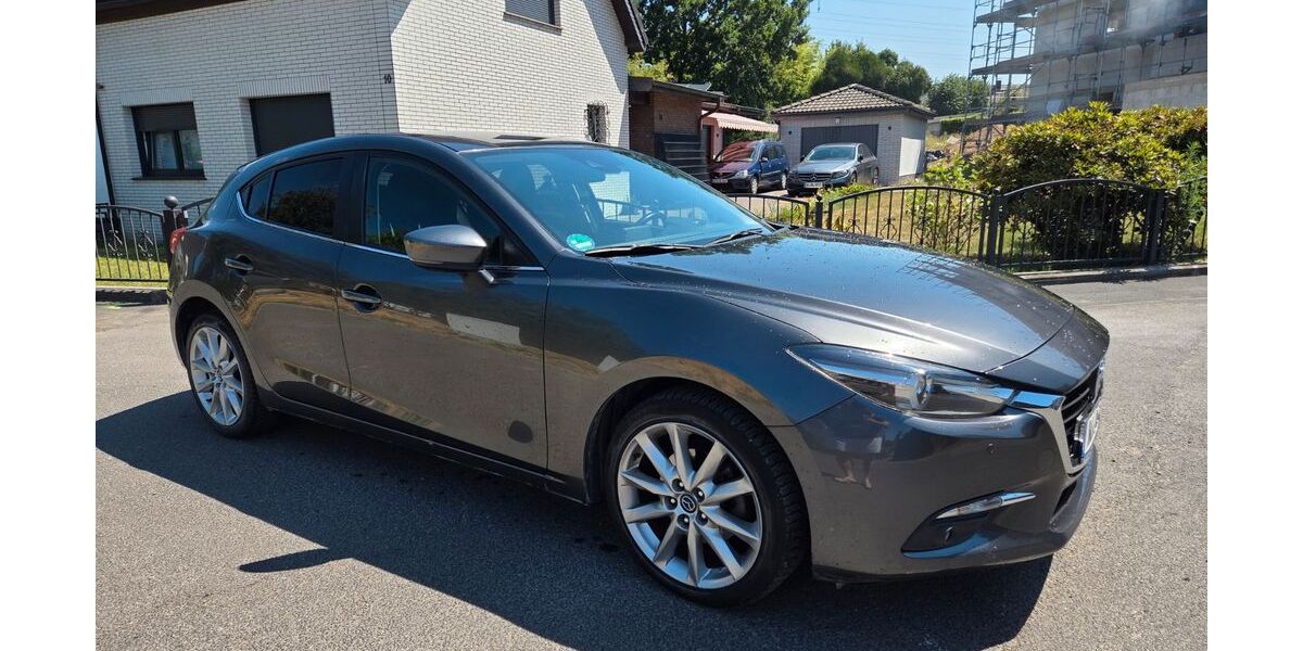 Mazda 3 155.000 km 9.000 &euro; Leverkusen 51377