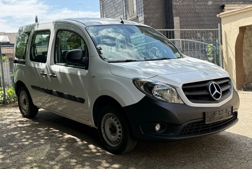 Mercedes-Benz Citan 199.950 km 6.900 € Remscheid 42855