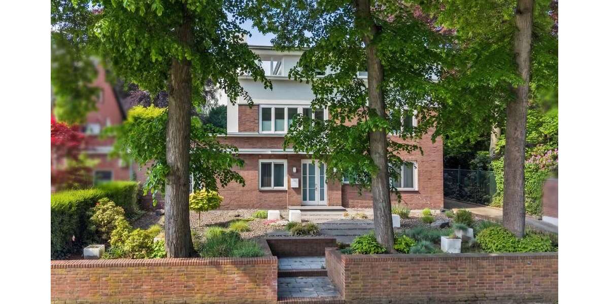 Einfamilienhaus Essen Stadtbezirk II - 13 Zimmer, 456 m&sup2;, 2.090.000&euro; | Angebot:25351583