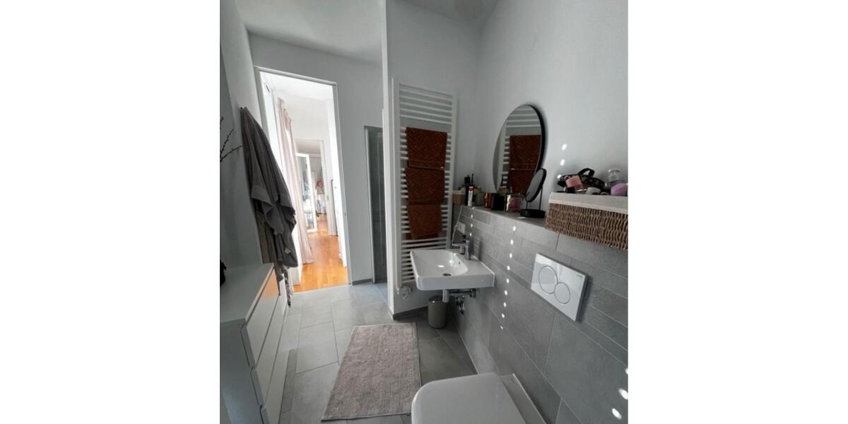 Etagenwohnung Köln Innenstadt - 2 Zimmer, 65 m&sup2;, 1.400&euro; | Angebot:25749507