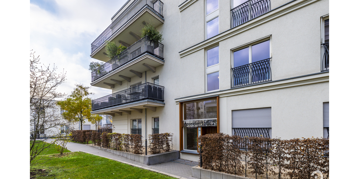Wohnen in hochwertigem Ambiente mit internationalem Flair. Möblierte 2 Zimmer-Dachterrassen-Wohnung - Einfamilienhaus Düsseldorf Heerdt | Angebot:26645368
