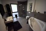 Etagenwohnung Leverkusen Lützenkirchen - 3 Zimmer, 135 m&sup2;, 1.980&euro; | Angebot:26744974
