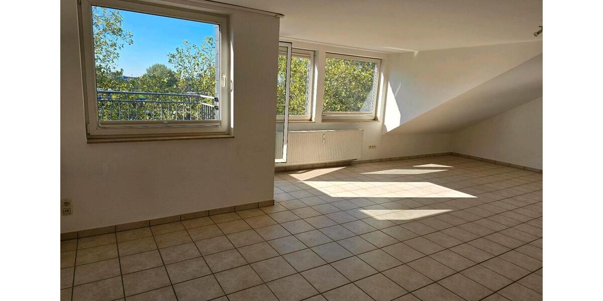 Dachgeschoßwohnung Köln Kalk - 2 Zimmer, 70 m&sup2;, 1.150&euro; | Angebot:27617474