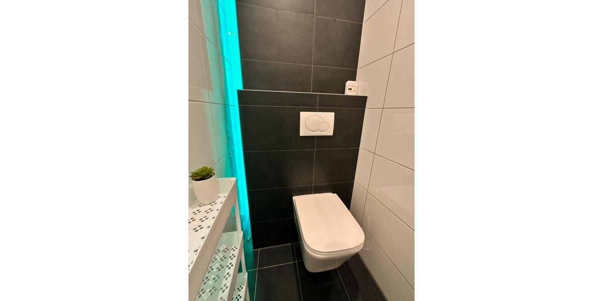 Etagenwohnung Düsseldorf Oberbilk - 2 Zimmer, 34 m&sup2;, 930&euro; | Angebot:24395628