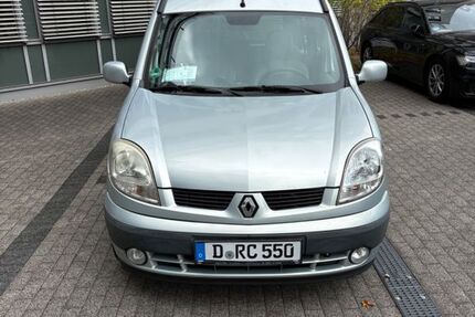 Renault Kangoo 199.000 km 3.200 &euro; Düsseldorf 40239