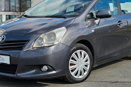 Toyota Verso 263.000 km 3.800 &euro; Köln (Ostheim) 51107
