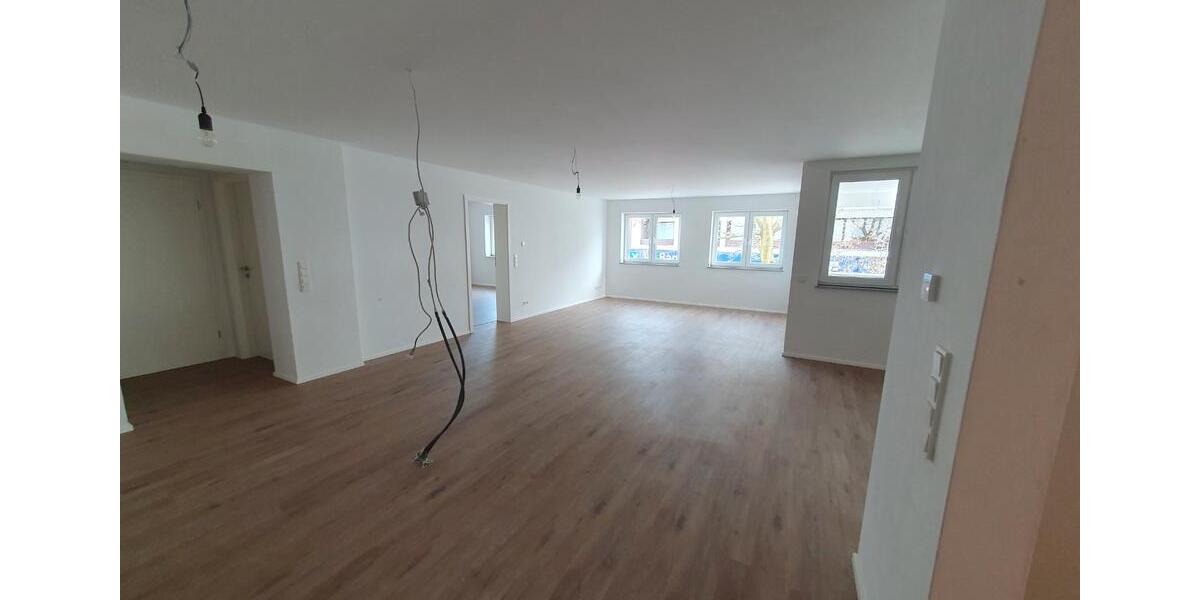 Etagenwohnung Bergisch Gladbach Alt-Frankenforst - 3 Zimmer, 114 m&sup2;, 1.550&euro; | Angebot:27624008