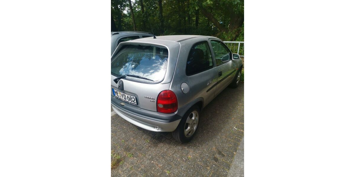 Opel Corsa 213.018 km 950 &euro; Erkrath 40699