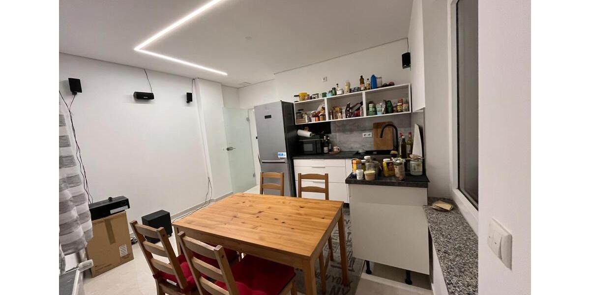 Etagenwohnung Solingen Central - 3 Zimmer, 60 m&sup2;, 865&euro; | Angebot:24522724