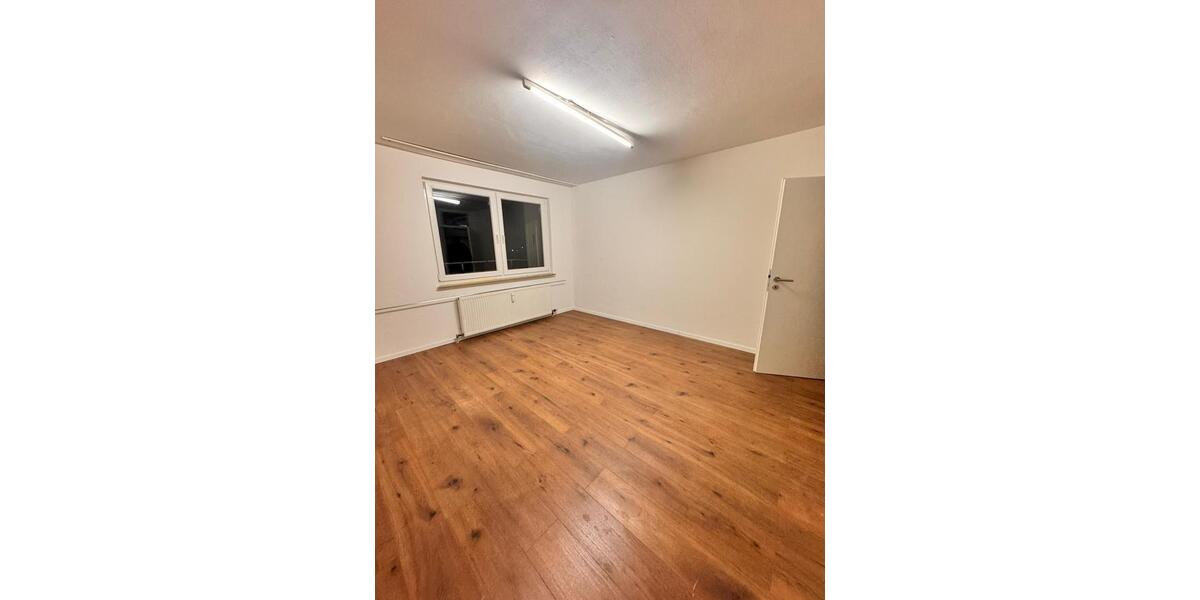 Etagenwohnung Leverkusen Bergisch Neukirchen - 3 Zimmer, 90 m&sup2;, 190.000&euro; | Angebot:26639417