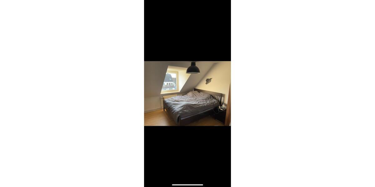 Dachgeschoßwohnung Düsseldorf Derendorf - 2 Zimmer, 50 m&sup2;, 800&euro; | Angebot:24581981