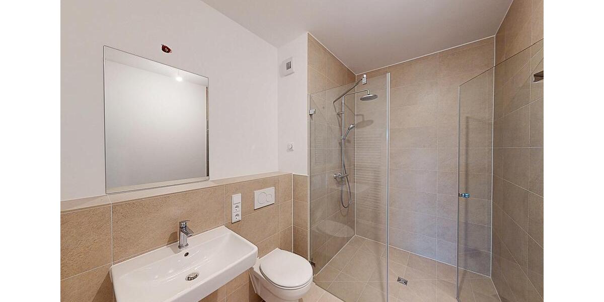 Dachgeschoßwohnung Düsseldorf Heerdt - 3 Zimmer, 93 m&sup2;, 1.486&euro; | Angebot:24441628