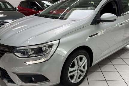 Renault Megane 90.000 km 9.990 € Leverkusen 51373