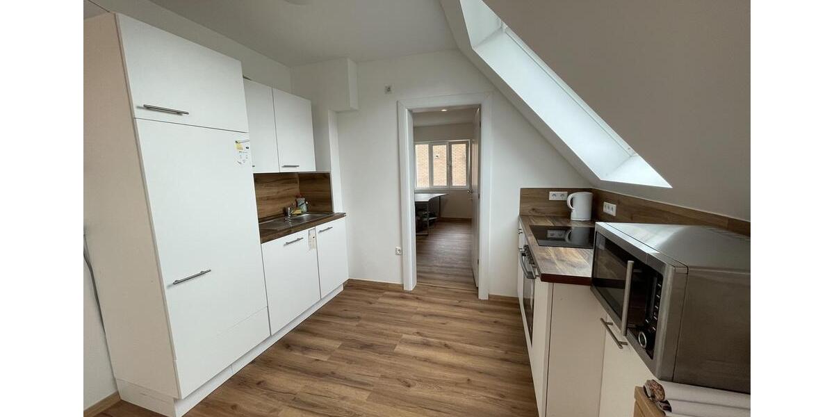 Maisonettenwohnung Düsseldorf Stadtbezirk 8 - 5 Zimmer, 95 m&sup2;, 2.800&euro; | Angebot:24600357