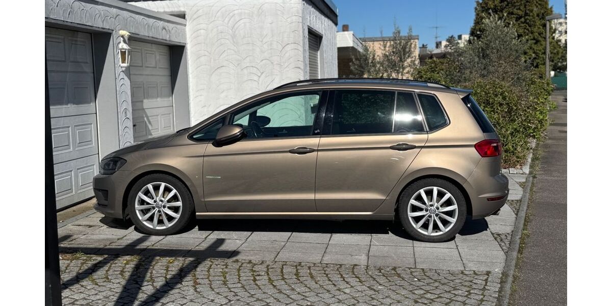 VW Golf Sportsvan 94.150 km 12.999 &euro; Dormagen/Nievenheim 41542