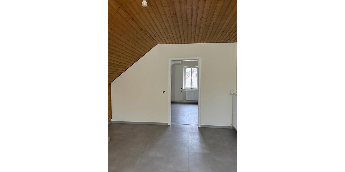 Etagenwohnung Leichlingen (Rheinland) - 3 Zimmer, 65 m&sup2;, 1.100&euro; | Angebot:26227618