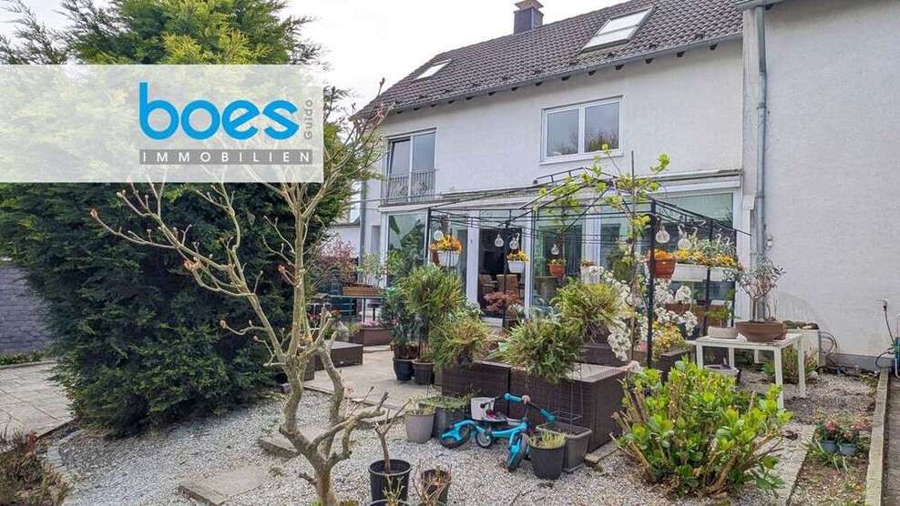 Haus zum Kaufen in Langenfeld 495.000 € 169 m²